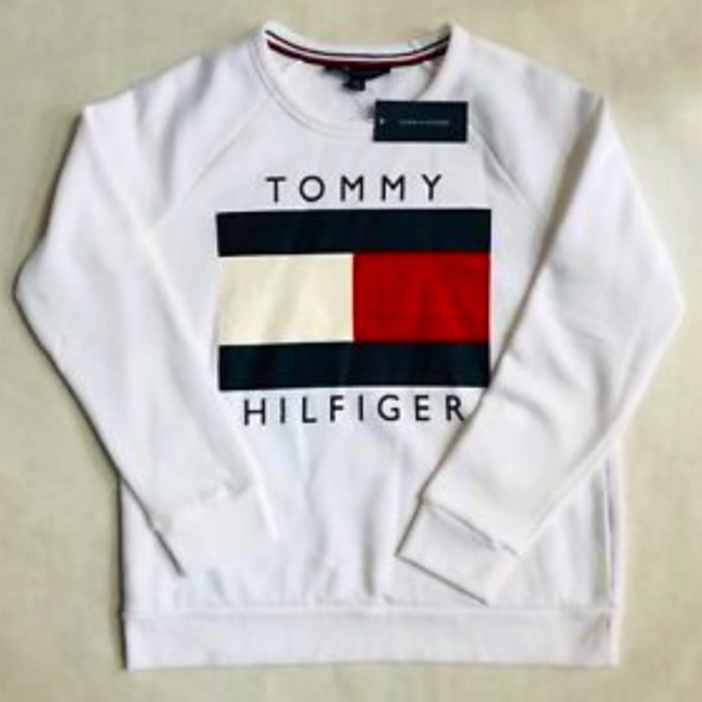 New Tommy Hilfiger Pullover Sweater size medium